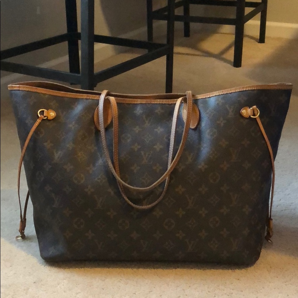 Louis Vuitton GM Neverfull